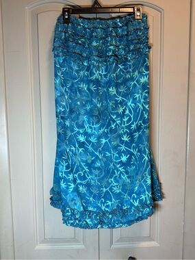 Blue Floral Ruffle Strapless Dress